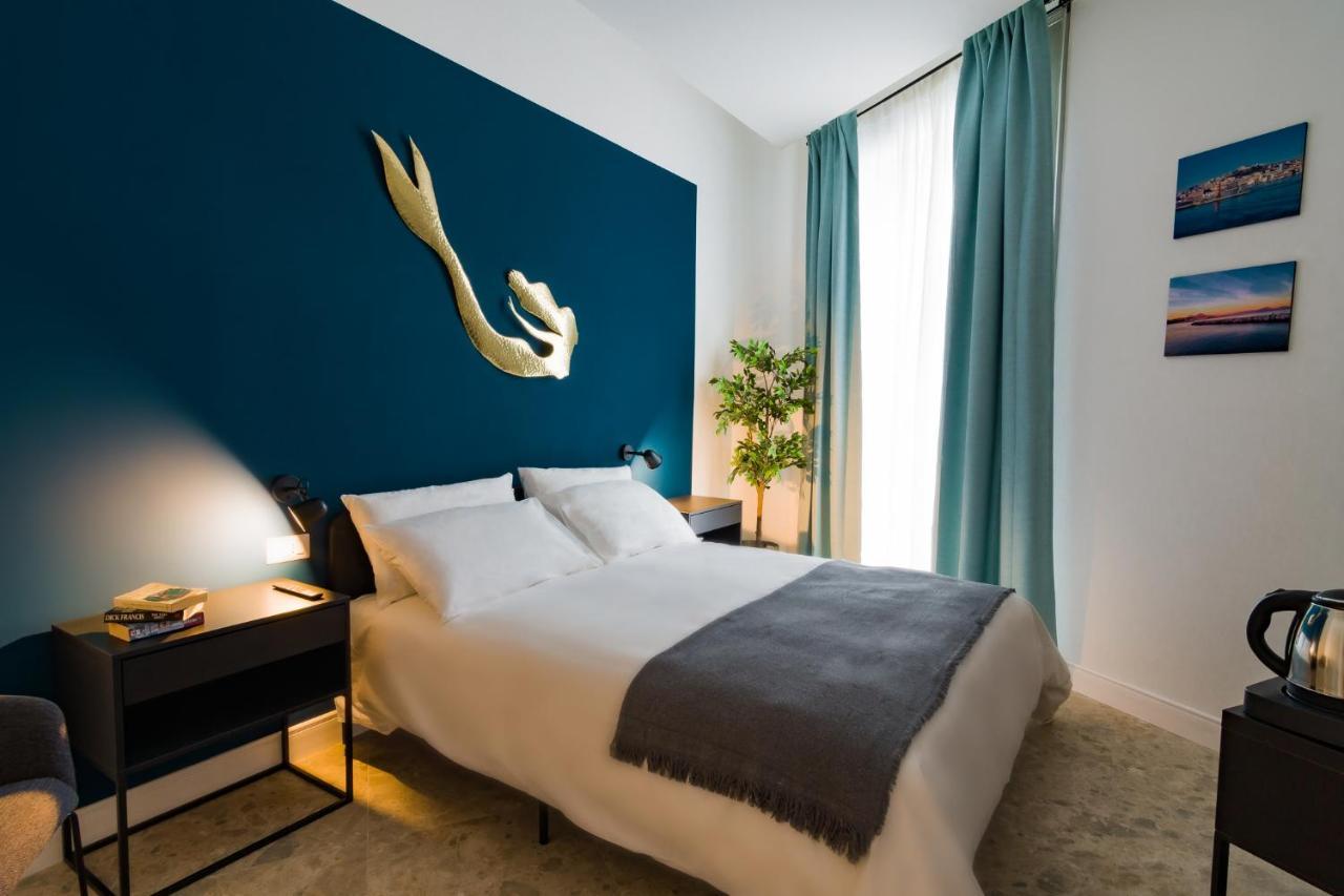 Naos Bed & Breakfast เนเปิลส์ ภายนอก รูปภาพ