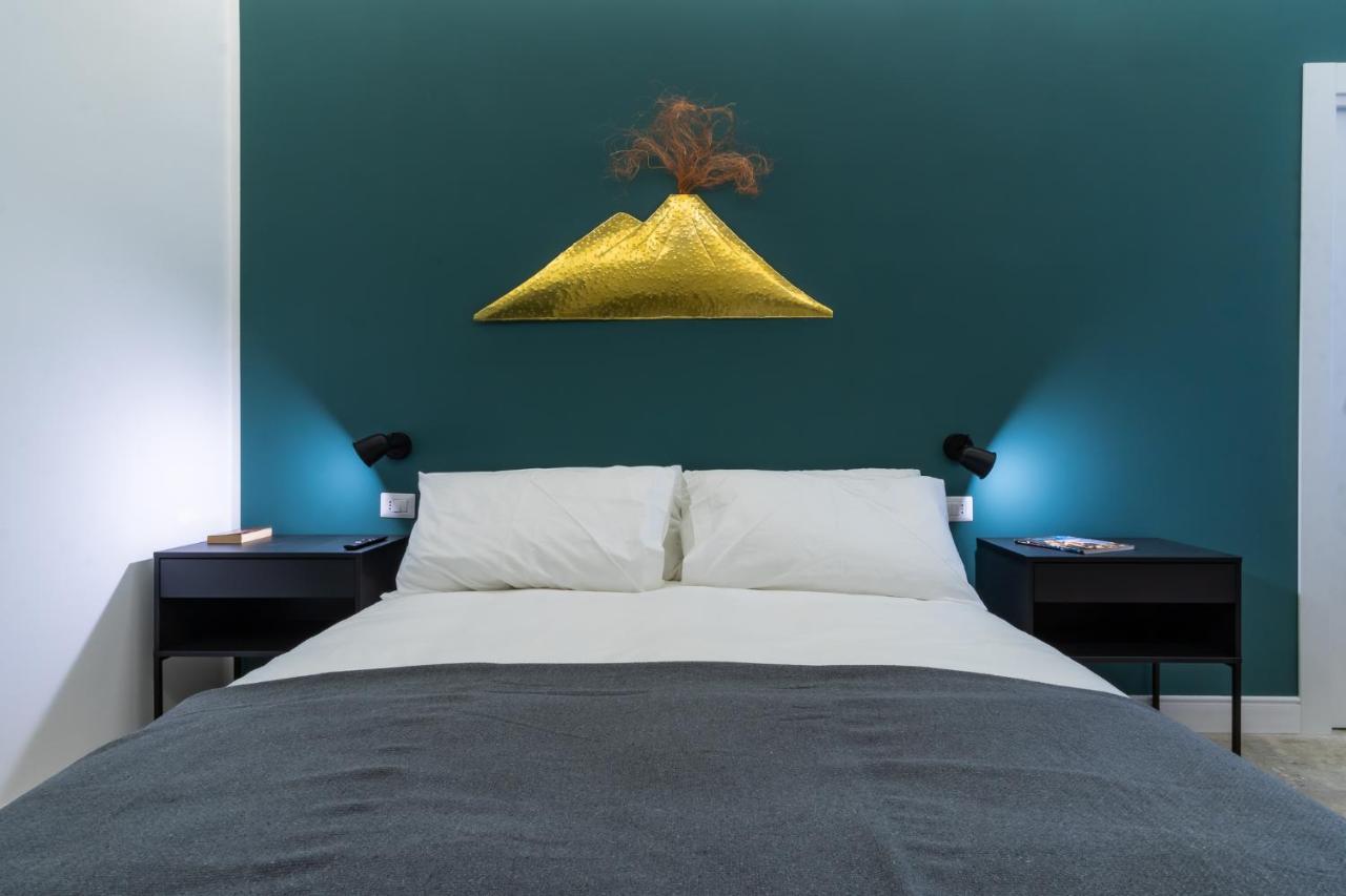 Naos Bed & Breakfast เนเปิลส์ ภายนอก รูปภาพ