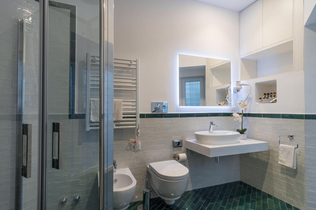 Naos Bed & Breakfast เนเปิลส์ ภายนอก รูปภาพ